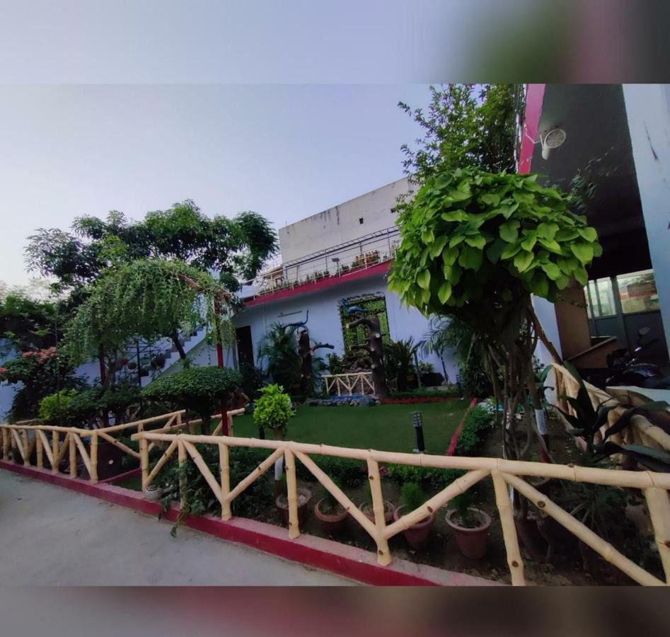 Rudra Villa * Lucknow